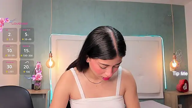 mia gomez7 online show from May 26, 2026, 1:42 pm