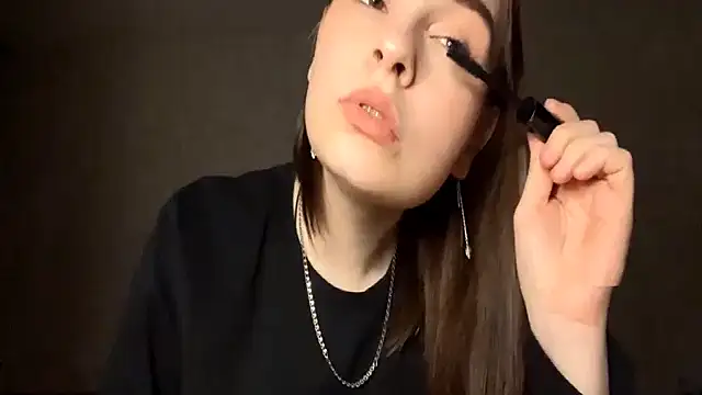 Snapshot of SageFennell chatting on March 23, 2026, 5:57 pm SageFennell online show from March 23, 2026, 5:57 pm