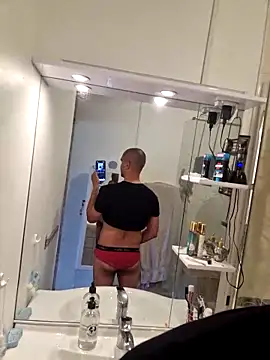 Justfunfree online show from April 10, 2026, 1:51 pm