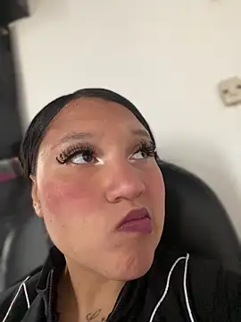 Snapshot of Melody_LS chatting on April 3, 2026, 1:28 pm Melody LS online show from April 3, 2026, 1:28 pm