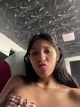 Anitta  LS online show from April 4, 2026, 6:58 pm