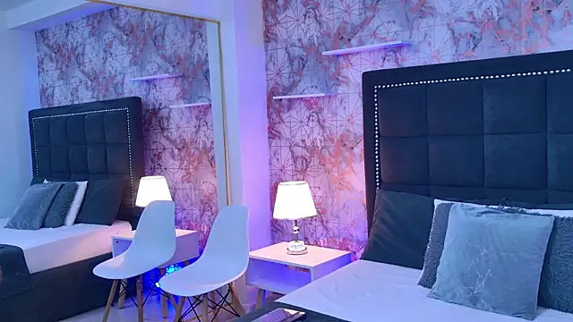 Snapshot of Ann__Evans chatting on April 11, 2026, 3:25 am Ann Evans online show from April 11, 2026, 3:25 am