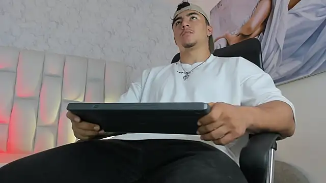 Zane cruz online show from March 31, 2026, 11:45 am