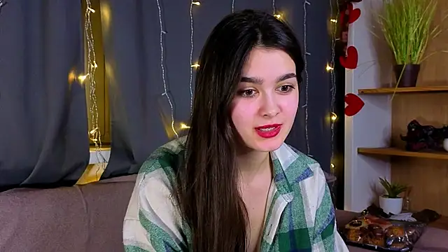 LuciKardos online show from March 25, 2026, 8:19 pm