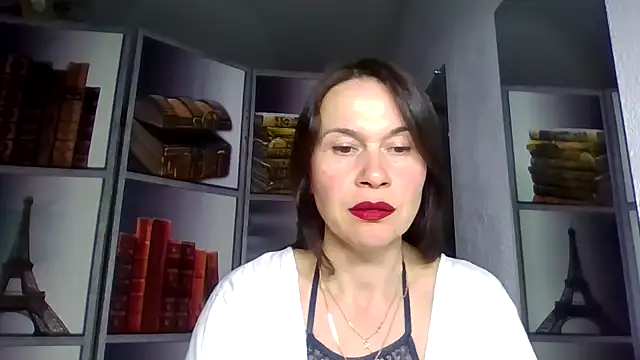 Selena Moo online show from March 25, 2026, 11:09 am