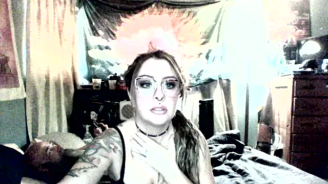 adirajade online show from March 29, 2026, 6:09 pm