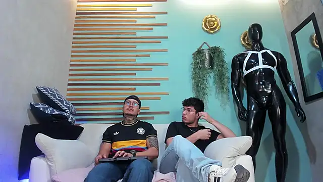 Snapshot of Lance_miller chatting on April 11, 2026, 1:24 am Lance miller online show from April 11, 2026, 1:24 am