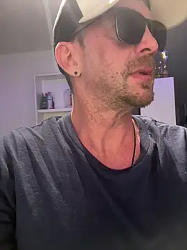 stefhart online show from March 31, 2026, 9:17 pm