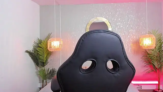 Snapshot of Gio_carangi chatting on April 9, 2026, 4:03 am Gio carangi online show from April 9, 2026, 4:03 am