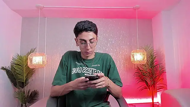 Snapshot of Gio_carangi chatting on March 29, 2026, 3:30 am Gio carangi online show from March 29, 2026, 3:30 am