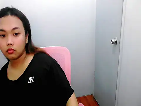 Snapshot of Gel_Huge_Butt chatting on April 6, 2026, 9:38 pm Gel Huge Butt online show from April 6, 2026, 9:38 pm