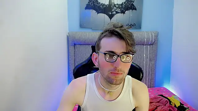 Dani high online show from April 15, 2026, 12:32 pm