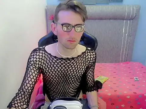 Dani high online show from April 13, 2026, 12:09 pm