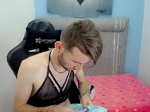 Dani high online show from April 10, 2026, 1:18 pm