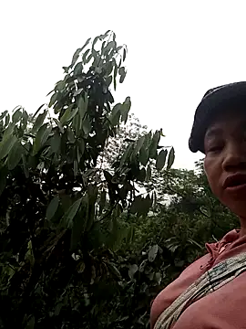 Snapshot of TIA-TIA20 chatting on April 7, 2026, 12:12 am TIA-TIA20 online show from April 7, 2026, 12:12 am