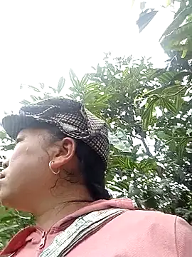 Snapshot of TIA-TIA20 chatting on April 1, 2026, 1:19 am TIA-TIA20 online show from April 1, 2026, 1:19 am