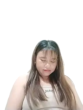 Snapshot of Moubie1 chatting on April 4, 2026, 3:29 pm Moubie1 online show from April 4, 2026, 3:29 pm