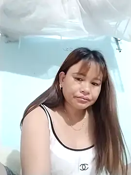 Snapshot of Moubie1 chatting on March 25, 2026, 9:57 pm Moubie1 online show from March 25, 2026, 9:57 pm