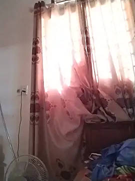 Snapshot of Moubie1 chatting on May 25, 2026, 9:08 am Moubie1 online show from May 25, 2026, 9:08 am
