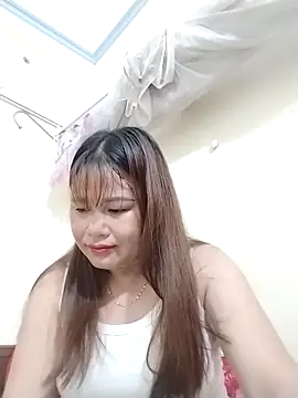 Snapshot of Moubie1 chatting on March 26, 2026, 11:35 pm Moubie1 online show from March 26, 2026, 11:35 pm