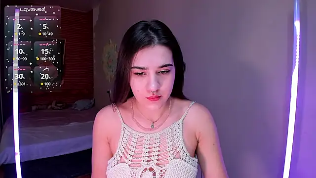 Elly  Green online show from March 30, 2026, 2:02 am