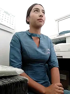 Sexy sara outdoorss online show from March 30, 2026, 3:02 pm