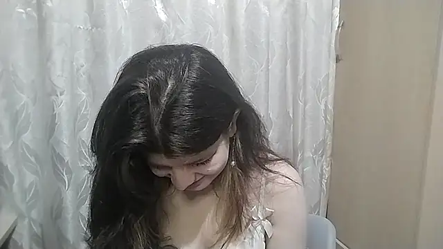 Snapshot of Eva_Ange chatting on April 10, 2026, 4:47 pm Eva Ange online show from April 10, 2026, 4:47 pm