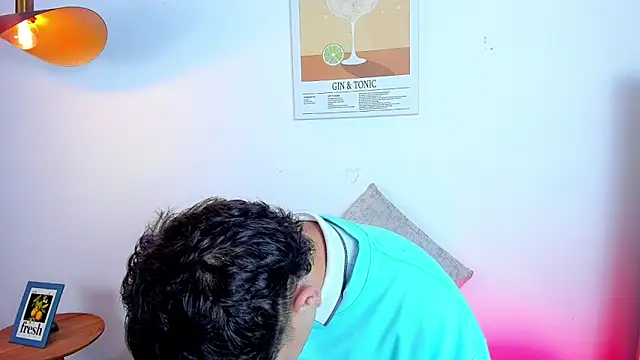 Snapshot of dennis_hills chatting on April 8, 2026, 12:39 pm dennis hills online show from April 8, 2026, 12:39 pm