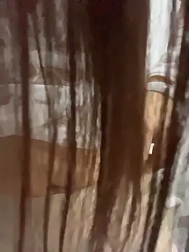 flylingling33 online show from March 29, 2026, 12:34 am