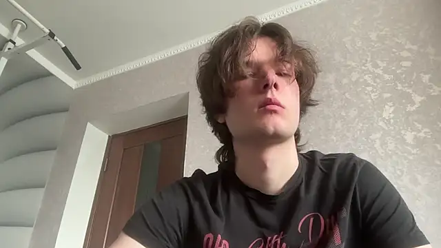 tomasdickpick online show from May 14, 2026, 8:11 am