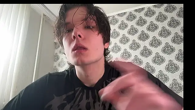 tomasdickpick online show from April 5, 2026, 7:37 am