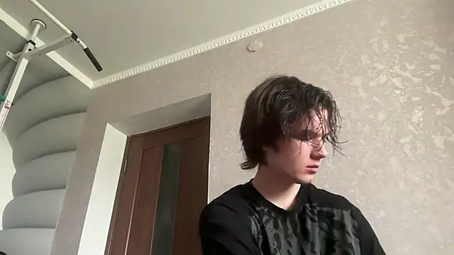 tomasdickpick online show from May 13, 2026, 7:37 am