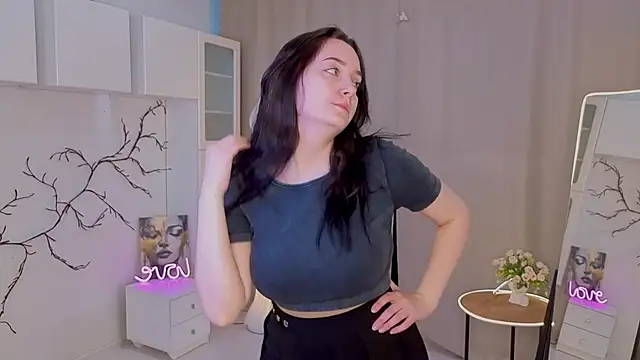 Snapshot of KaraNeagle chatting on March 30, 2026, 6:15 am KaraNeagle online show from March 30, 2026, 6:15 am