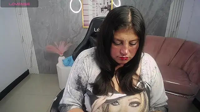 Lina ch1 online show from March 27, 2026, 8:21 pm