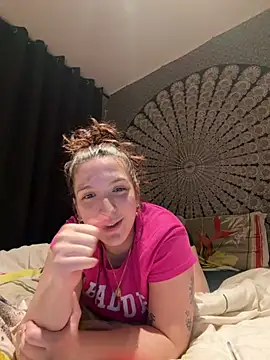 georginamoor online show from March 23, 2026, 9:14 pm