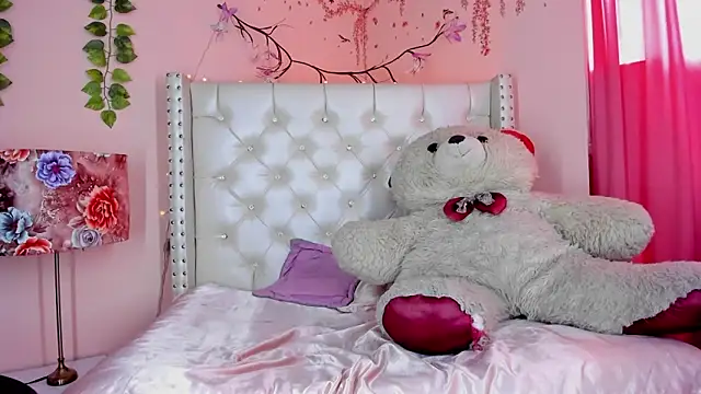 romeo laurient online show from April 8, 2026, 8:10 pm