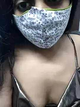 ALIZA FENDY online show from March 25, 2026, 9:35 pm