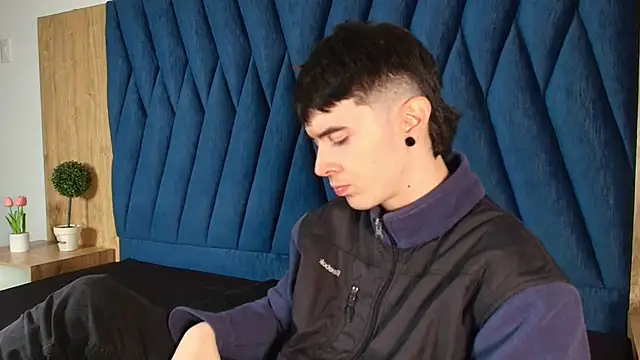 Snapshot of lio____ chatting on April 6, 2026, 2:51 am lio online show from April 6, 2026, 2:51 am