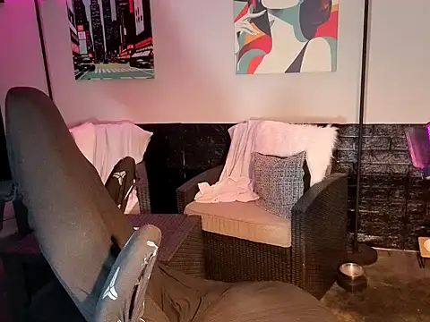 HannaJonns online show from April 2, 2026, 9:16 am