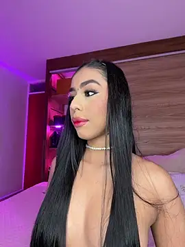 Rossie Blooms online show from April 9, 2026, 9:43 pm