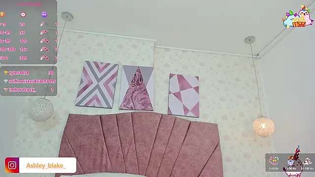 AshleySwett online show from April 9, 2026, 6:19 am