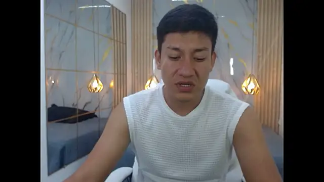 DominantBoy4 online show from April 17, 2026, 1:08 am