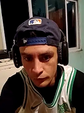 Snapshot of fransixxx chatting on March 27, 2026, 1:58 am fransixxx online show from March 27, 2026, 1:58 am