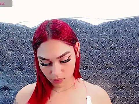 Snapshot of Salome_bichtxx chatting on April 1, 2026, 9:23 pm Salome bichtxx online show from April 1, 2026, 9:23 pm