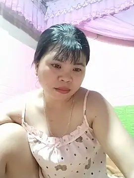 Snapshot of Dumi_009 chatting on June 3, 2026, 8:37 am Dumi 009 online show from June 3, 2026, 8:37 am