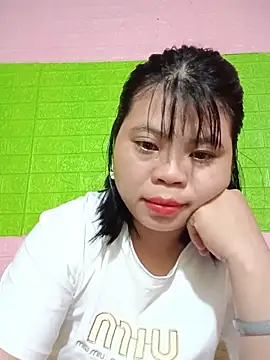 Snapshot of Dumi_009 chatting on May 10, 2026, 10:33 pm Dumi 009 online show from May 10, 2026, 10:33 pm