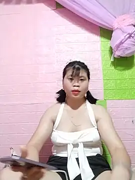 Snapshot of Dumi_009 chatting on June 4, 2026, 4:44 pm Dumi 009 online show from June 4, 2026, 4:44 pm