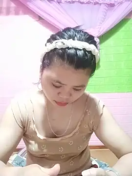 Snapshot of Dumi_009 chatting on June 5, 2026, 8:36 pm Dumi 009 online show from June 5, 2026, 8:36 pm