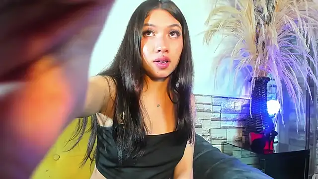 Snapshot of alice_isabell chatting on April 15, 2026, 4:29 am alice isabell online show from April 15, 2026, 4:29 am