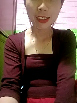 AmyLinee01 online show from April 11, 2026, 8:18 am